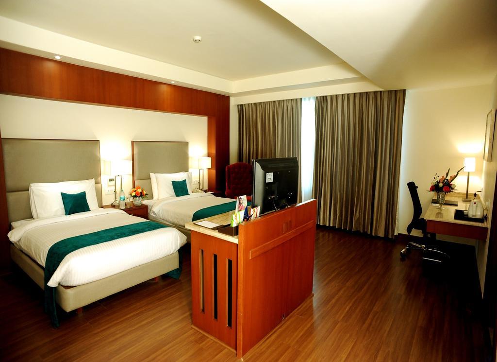 Sarovar Portico- Jalandhar Extérieur photo